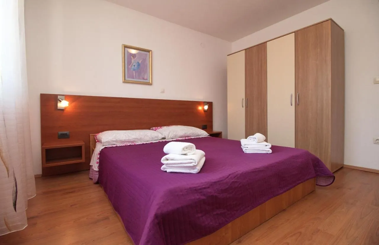 Apartments Lidija Rovinj 0*,  Croatia